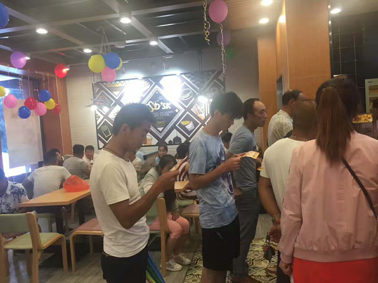 祝贺迈德思客灵宝店盛大开业！