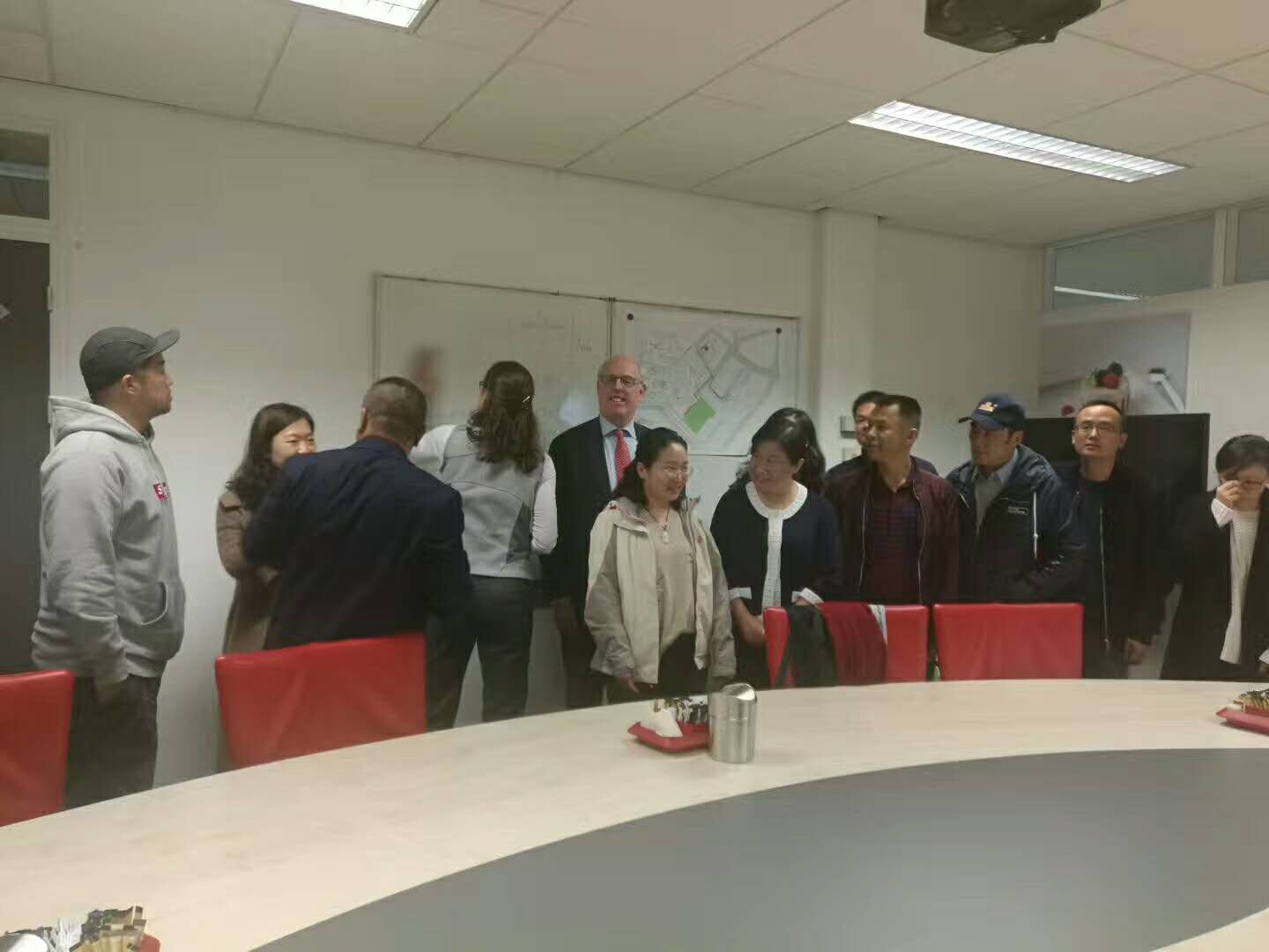 迈德思客受邀参观爱味客荷兰总部